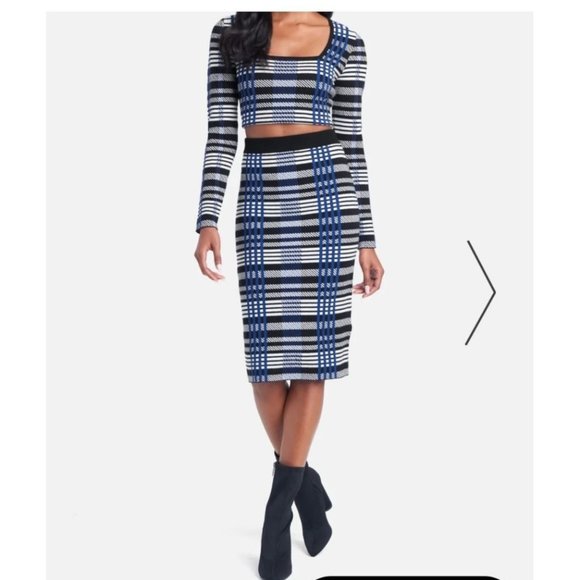 bebe Dresses & Skirts - NWOT Bebe PLAID LONG SLEEVE TWO PIECE SWEATER DRESS - Small